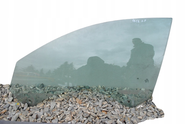 фото №1, Стекло дверь левый перед audi a6 c6 avant