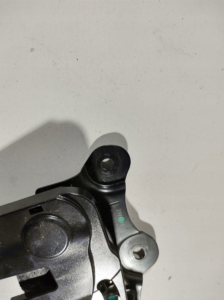 фото №6, Infiniti q50 2.2d 13- замок сиденье задняя левый