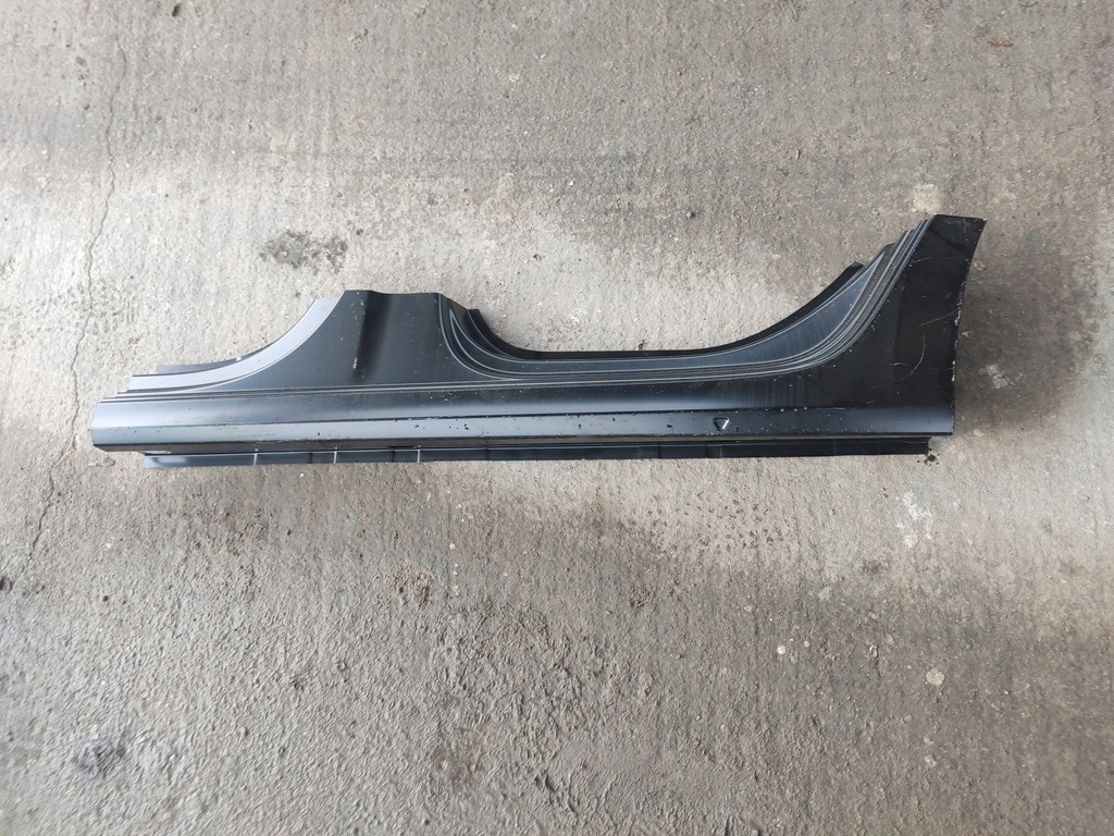 фото №1, Skoda octavia iv 2020- блок двигателя порог левый обшивка