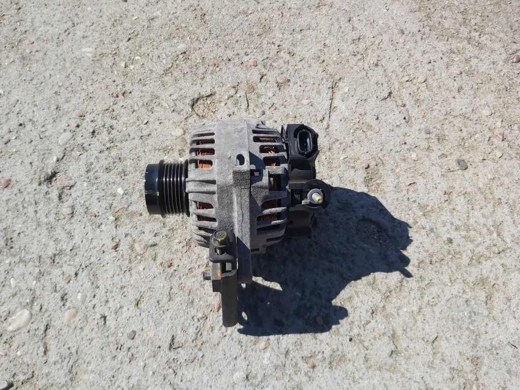 фото №1, Генератор 2.0 gdi sportage iii ix35 37300-2e300