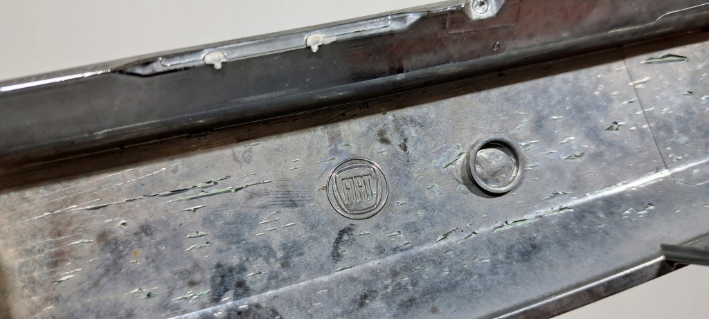 Fiat punto evo решётка радиатора хром радиатора 735501719 Киев