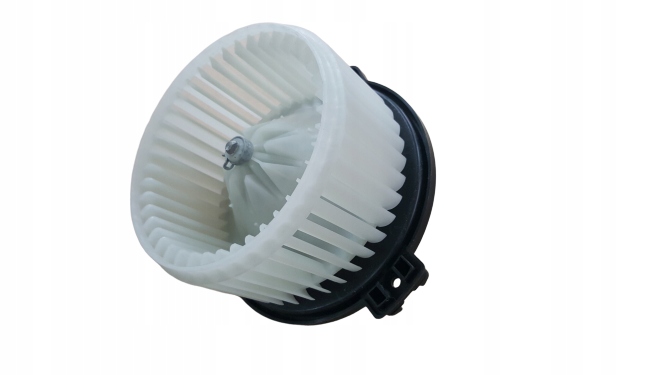 фото №1, Воздуходувка toyota corolla verso e12 2004-2009