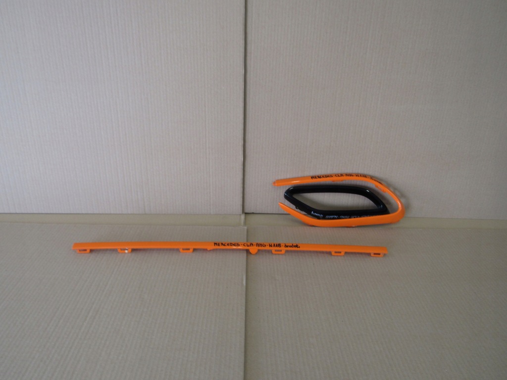 фото №1, Mercedes w118 cla amg молдинг бампера задняя