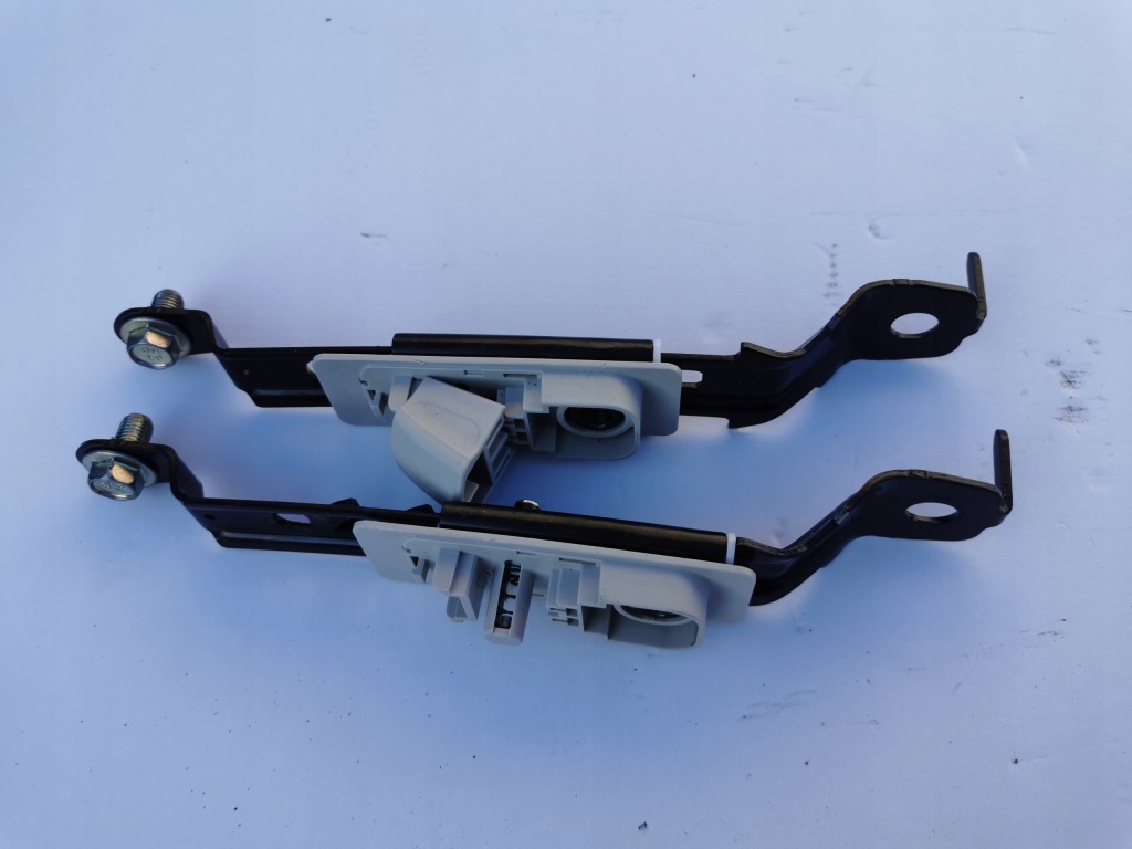 фото №1, Cx-5 i ползунок поперечина правый lub левый