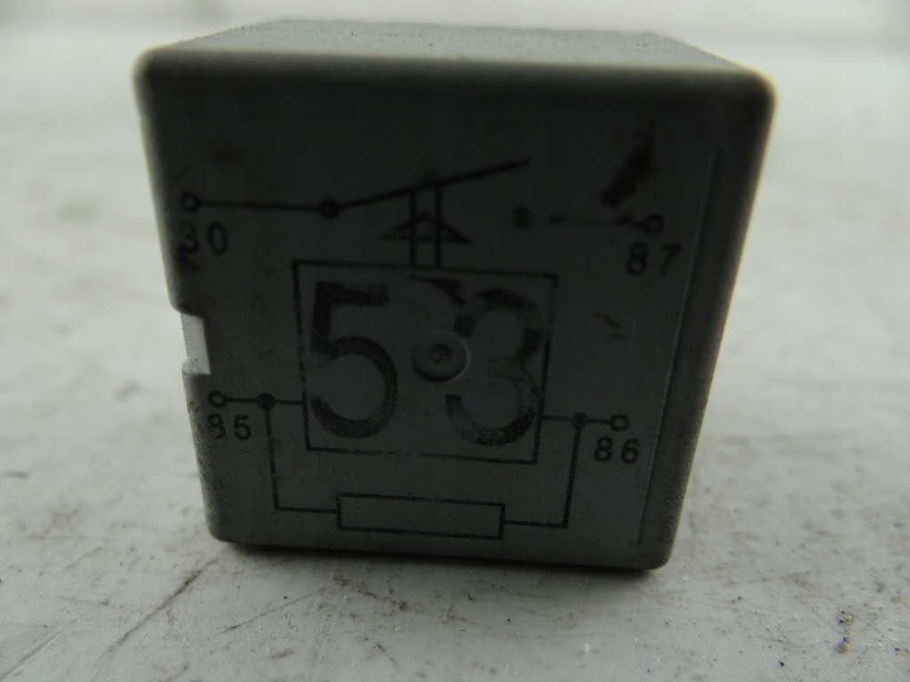 Купити Реле 53 audi a38l 141 951 253 b