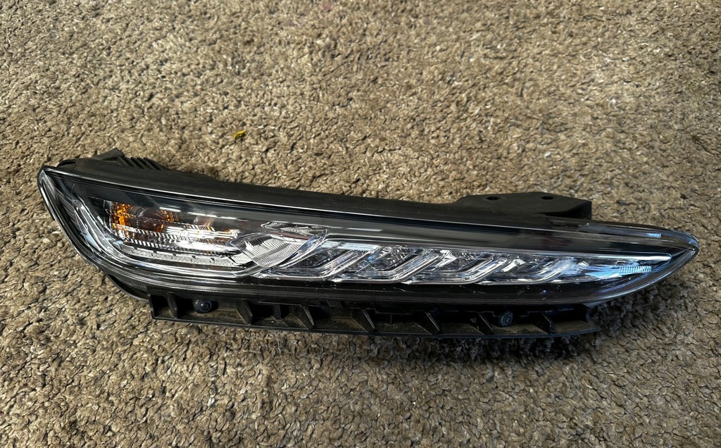 фото №1, Hyundai kona лампа права перед передня протитуманна фара led drl