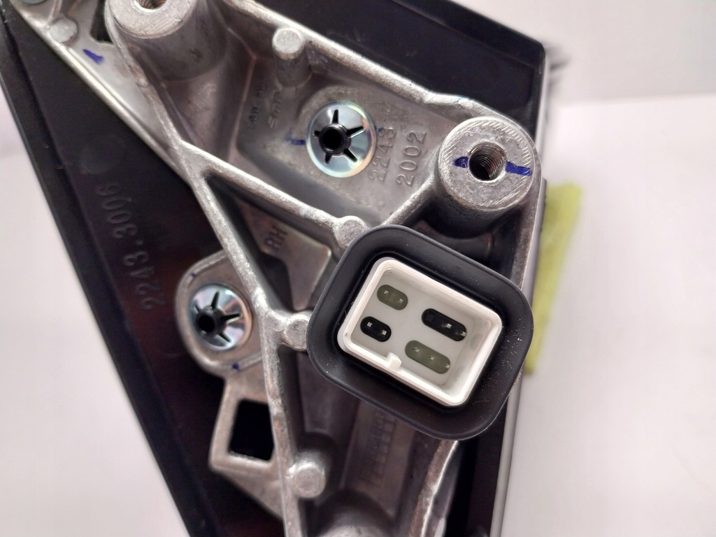 фото №9, Bmw 4 g26 дзеркало праве камера 9 pin c36