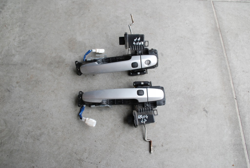 фото №1, Ручка двері l/p перед toyota rav4 iii keyless uk