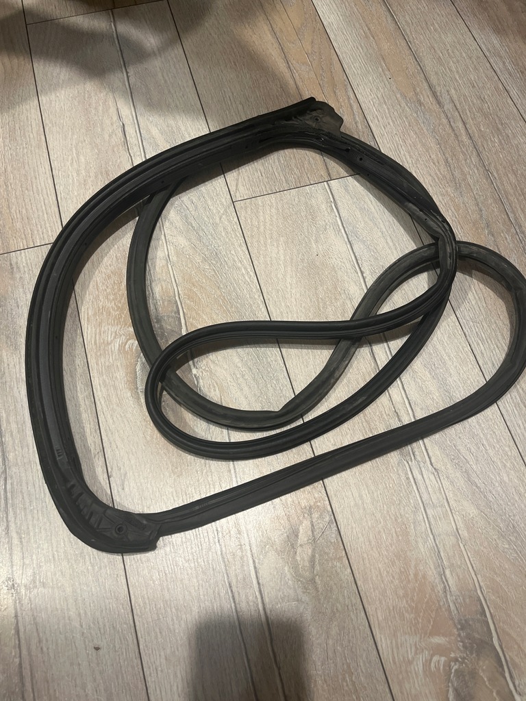 фото №1, Nissan note e12 прокладка дверь правый задняя