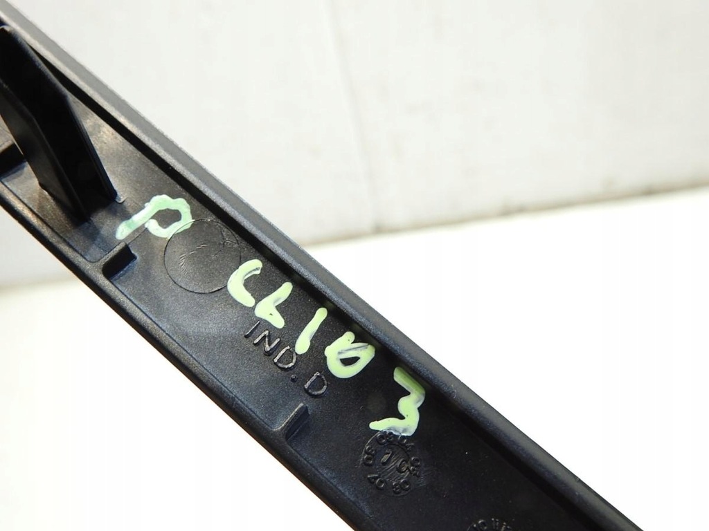 фото №2, Молдинг dekor консоли правая renault clio iii 8200407880