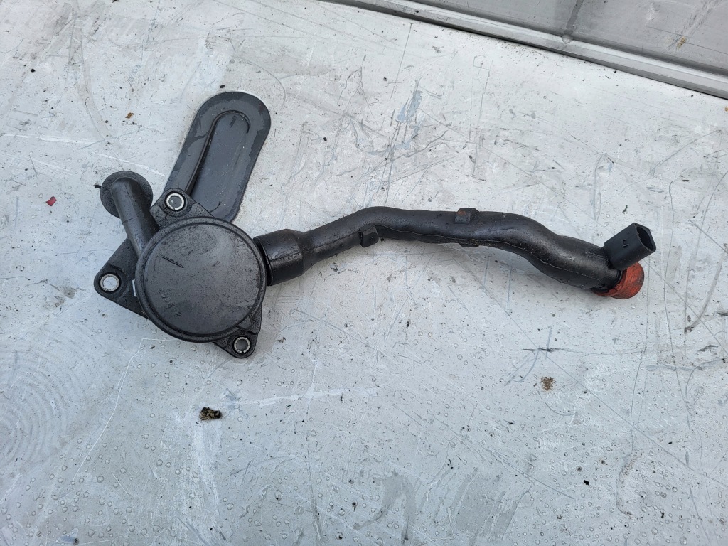 Купити Mercedes e w211 cls w219 s w221 ml w164 r w251 3.0 cdi om642 вентиляція картера шланг