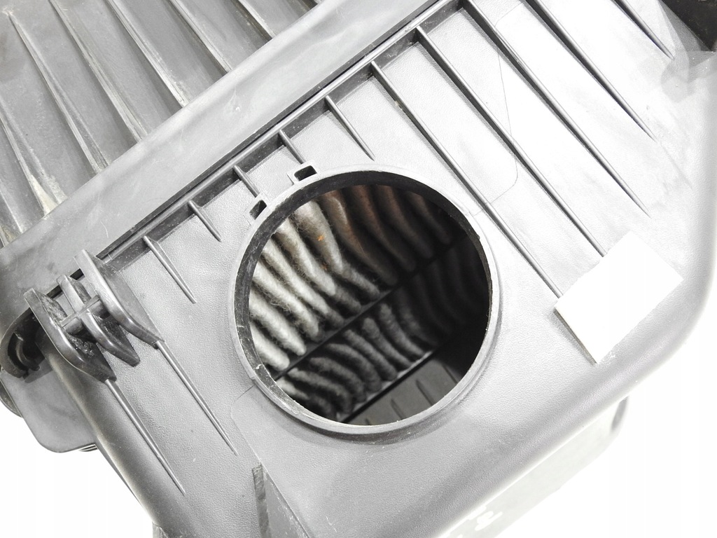 фото №7, Корпус фильтра воздуха kia sorento i 2.4 b