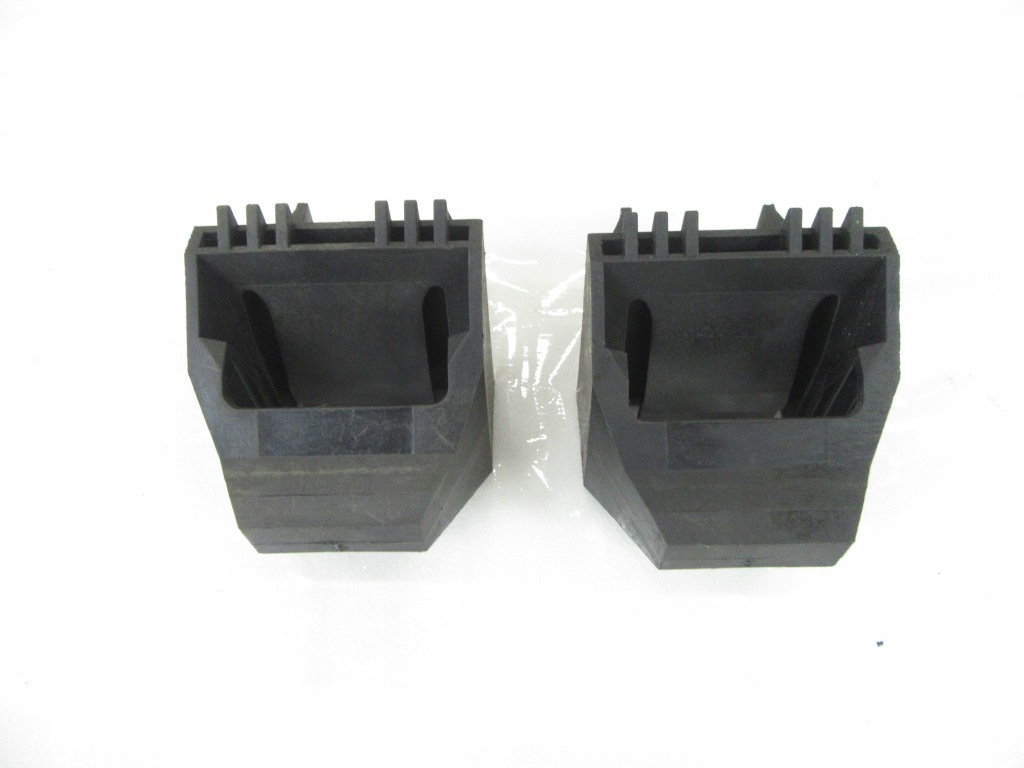 Купить Bmw e46 97-06 z4 e85 кронштейн кронштейн радиатора воды 1436264