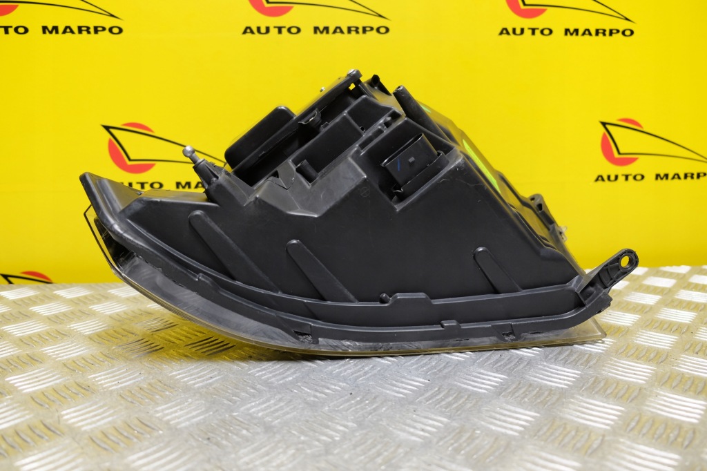 Dodge ram 2013- фара фара обычная линзованная с led l америка Доставка