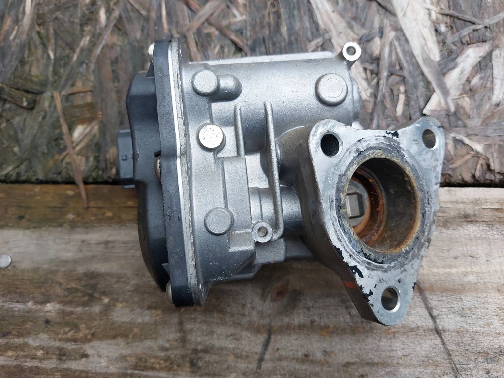 фото №1, Дросельна заслінка nissan note e12 1.5 dci