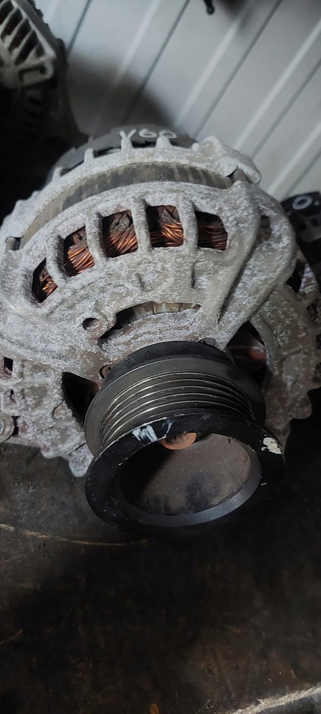 фото №1, Генератор volvo v40 ii 2012-2018 2.0 d4 30659580 s60 v60 xc60 xc70