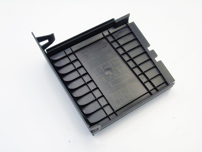 фото №4, Заглушка крышка предохранителей opel meriva a fl