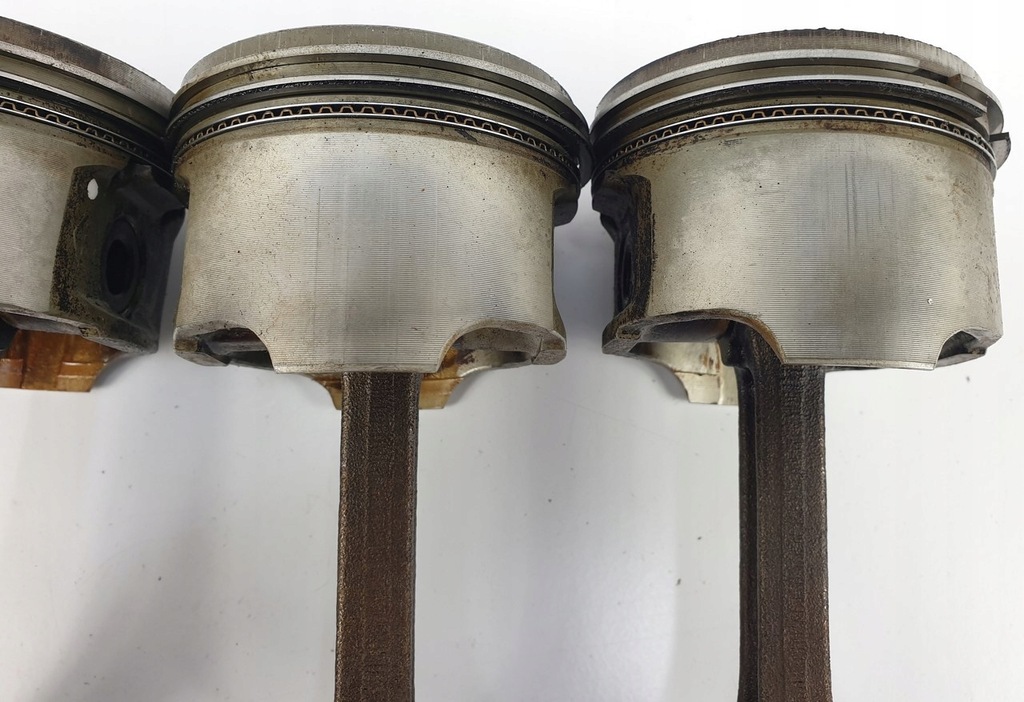 фото №8, Поршень + шатун dacia logan i 1.4 k7j 710