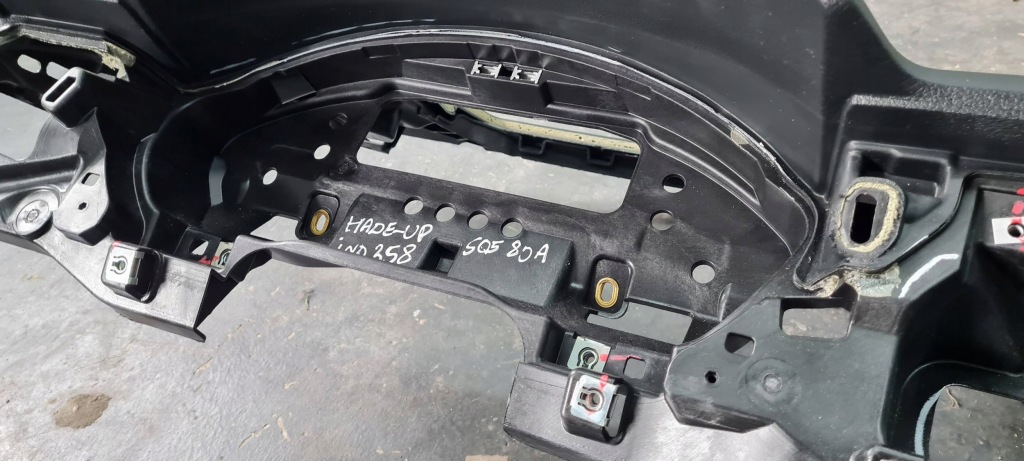 фото №13, Sq5 80a q5 панель  приборная панель приборная head up org 80b857001l