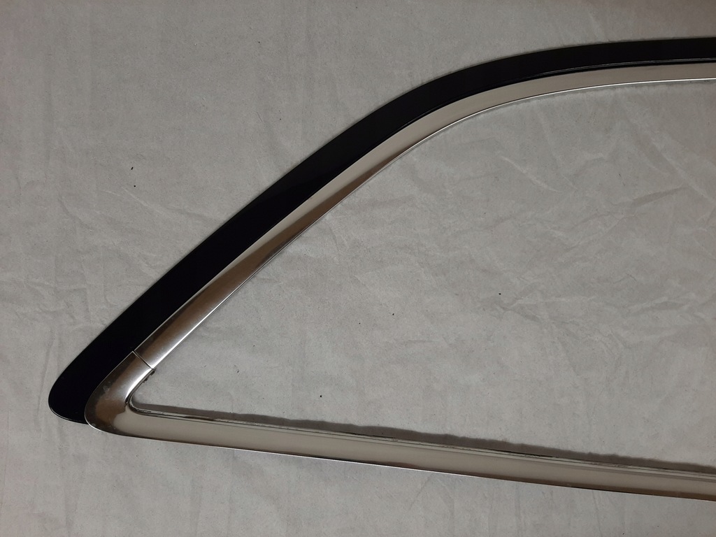 фото №8, Audi q7 4l накладки стекло кузовной правый задняя