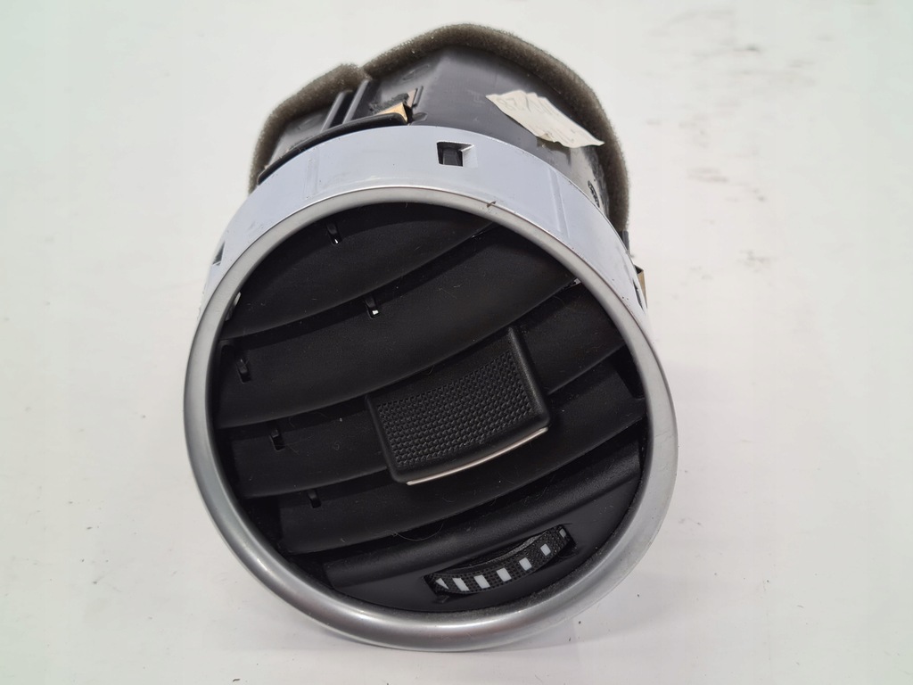 фото №1, Seat exeo решётка обдув 3r0820951