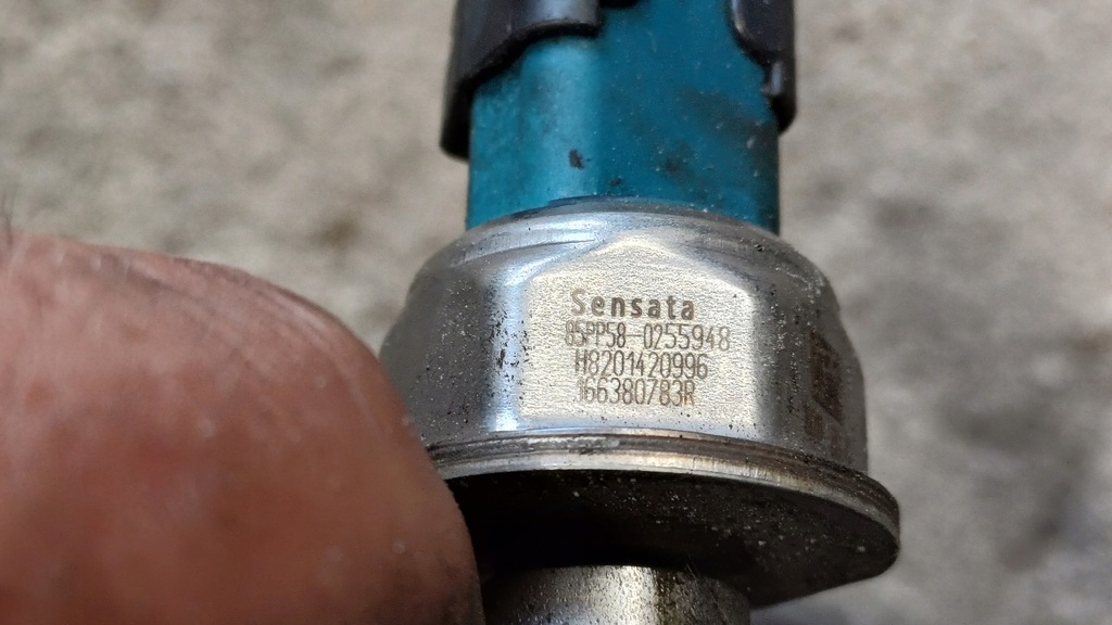 фото №6, Nissan pulsar 1.2 dig-t молдинг впрыскная 175226637r