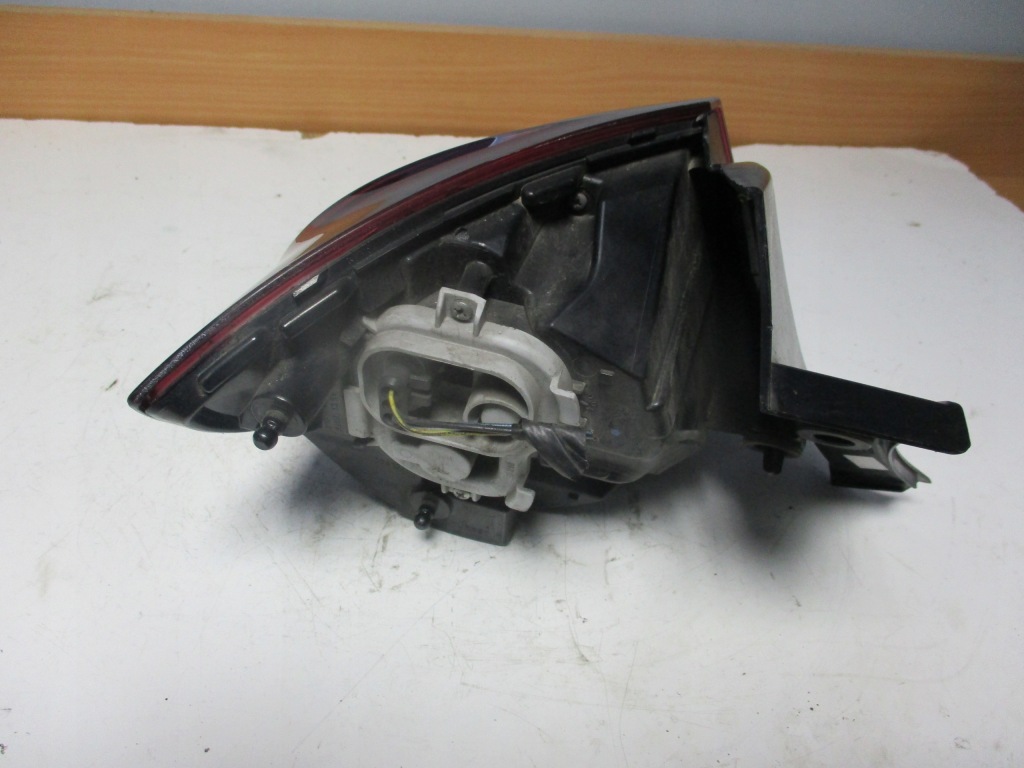 фото №4, Лампа задня права alfa romeo giulietta тонована