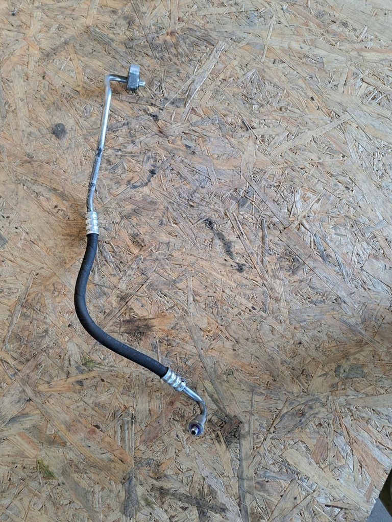 фото №1, Mercedes w213 трубки кондиционера трубка 2138305100