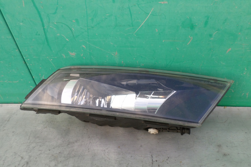 фото №1, Superb iii протитуманна фара правий лампа 3v0941700 oryg