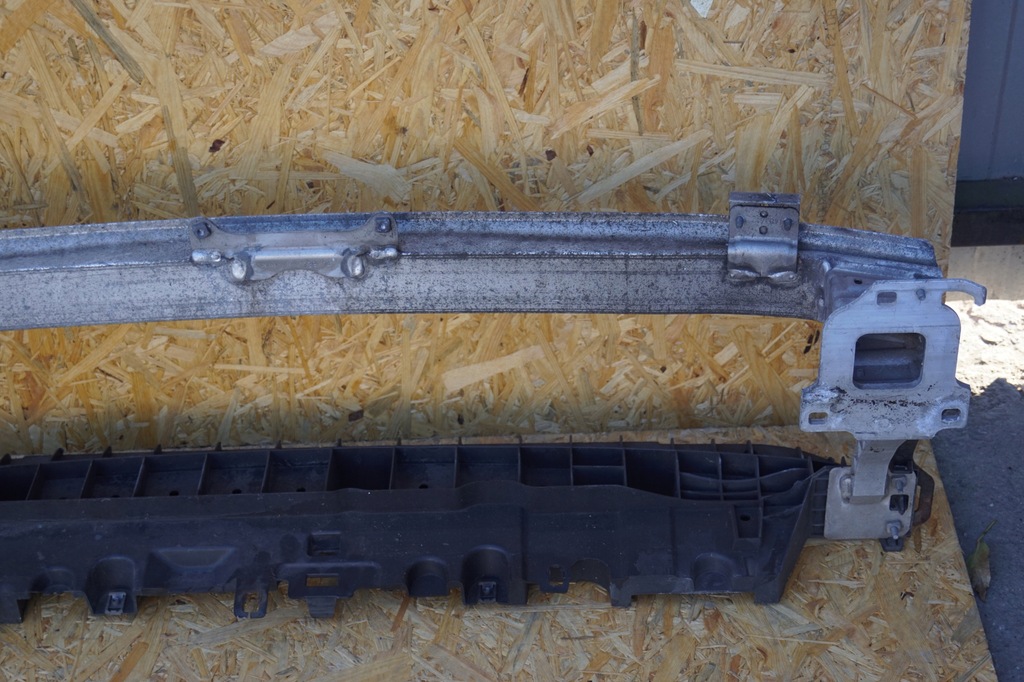 фото №8, Балка бампера перед peugeot 208 i