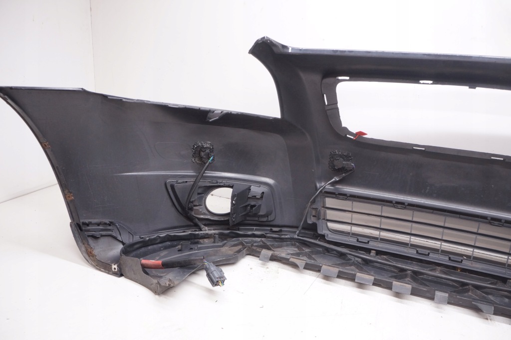 Бампер перед передний датчики парковки pdc volvo v50 рестайлинг  452-26 в Украине