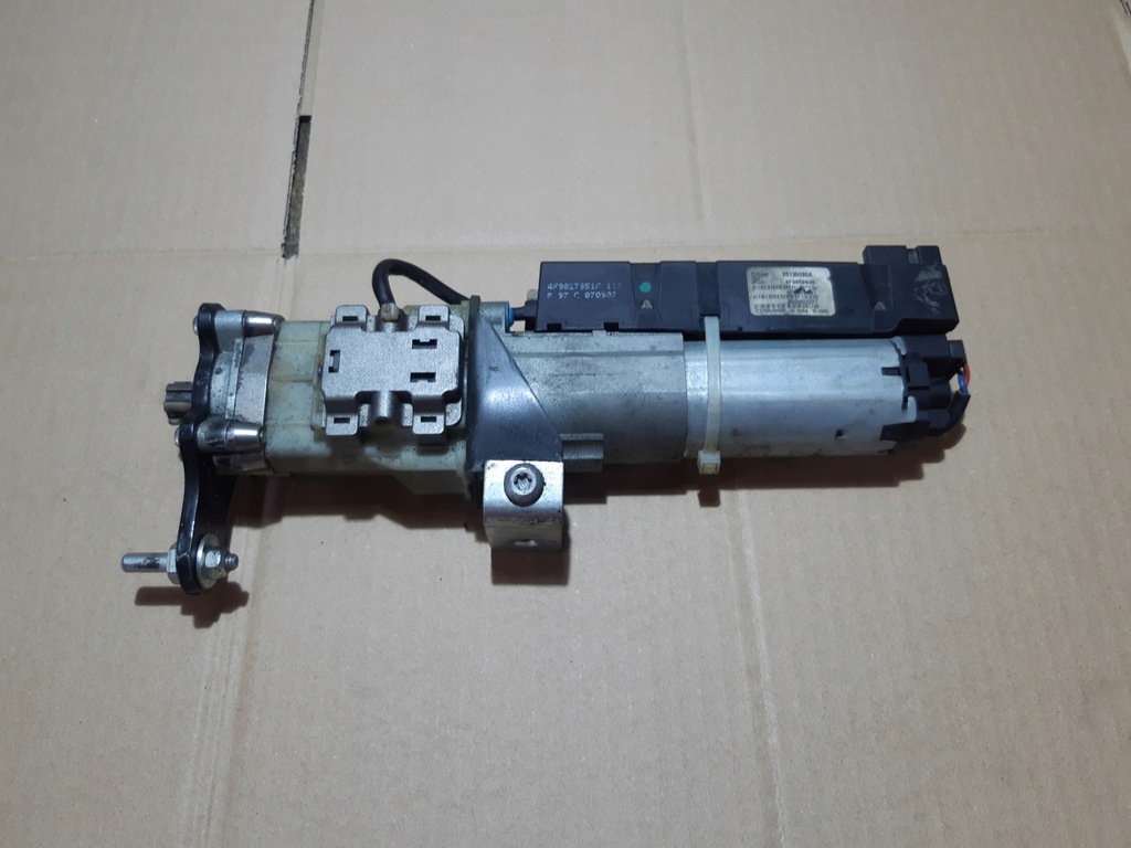 фото №7, Audi q7 4l привод крышки багажника левый 4l0827851a