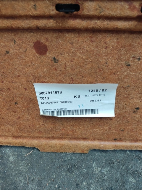 Купить Полка задняя mercedes cl w216 свет стоп