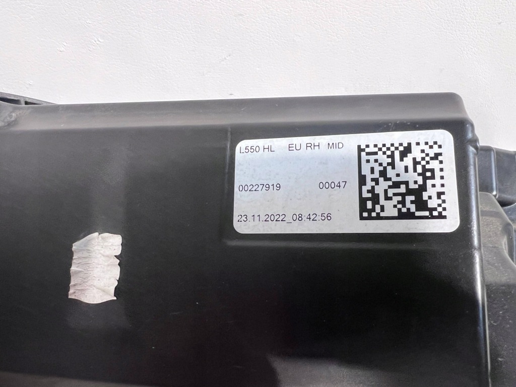 Фара перед передняя правый  land rover discovery sport l550 рестайлинг  19- mk72-13 Оригинал