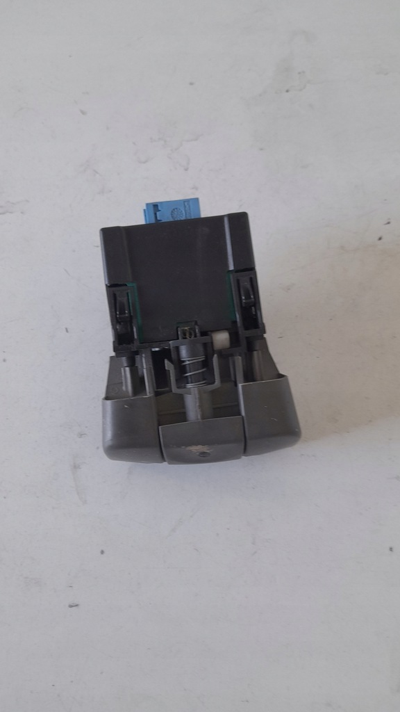 фото №1, Scenic ii перемикач гальма ручного 8200610146