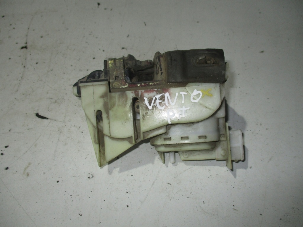 фото №7, Замок дверь задний правый vw vento