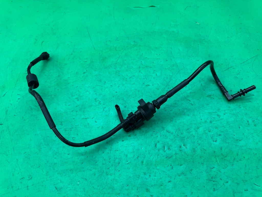 Шланг пального паливний 9671744280 peugeot 301 1.2 vti 12- citroen celysee Київ