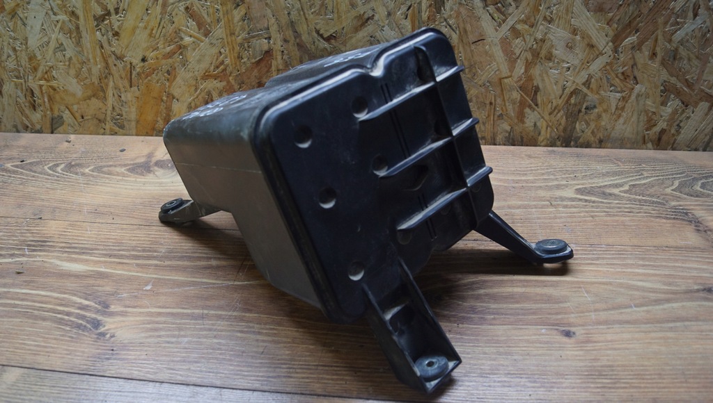 фото №9, Фильтр угольный audi q7 4l touareg 7l8201801a