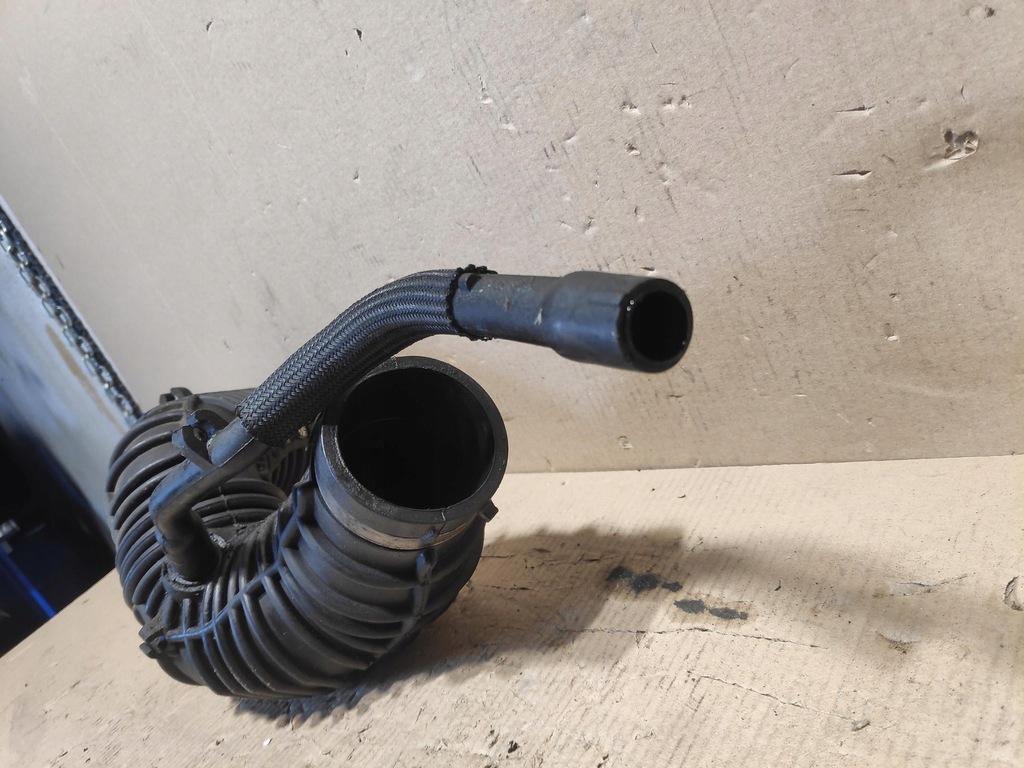 фото №7, Шланг wąż труба воздуха воздухозаборник turbo renault espace iv 8200586979