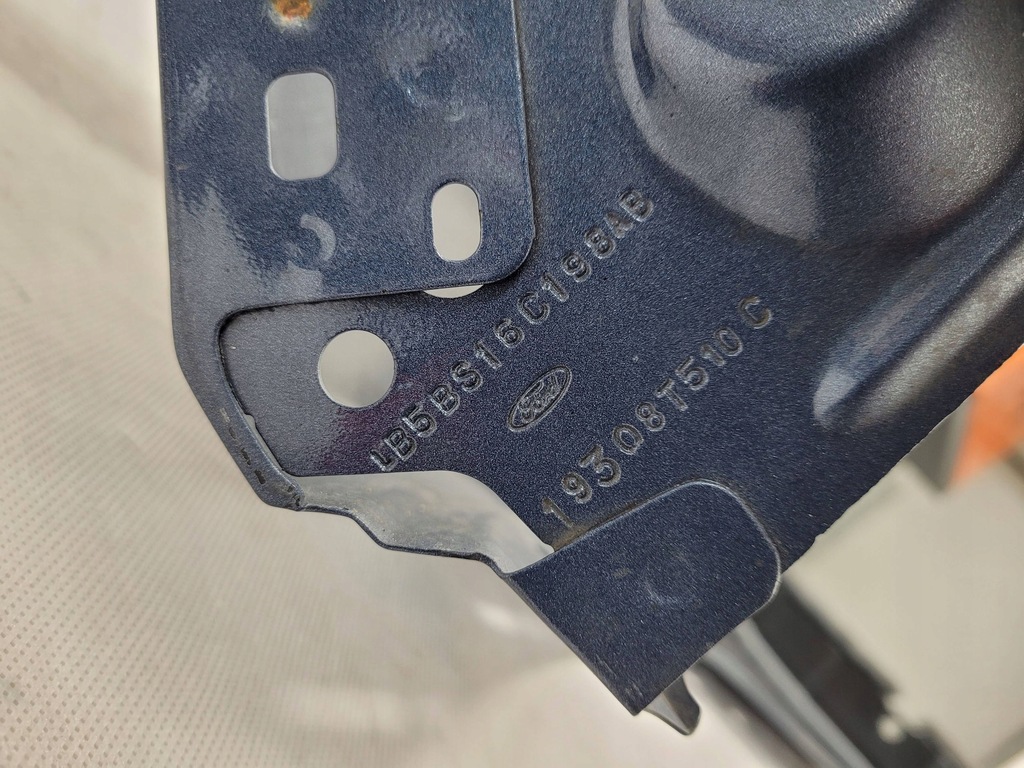 фото №13, Ford explorer mk6 vi 6 20- крыло перед передний правый fv