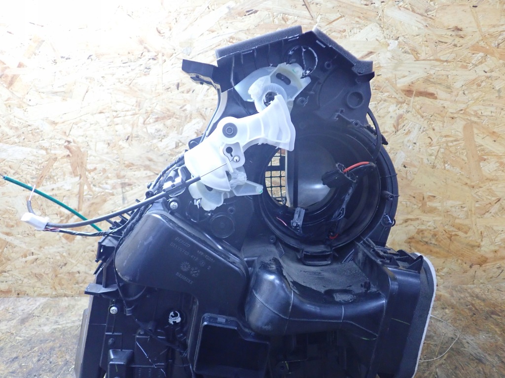 фото №7, Обігрівач renault clio v 1,0 tce 2021r 272705869r 8653