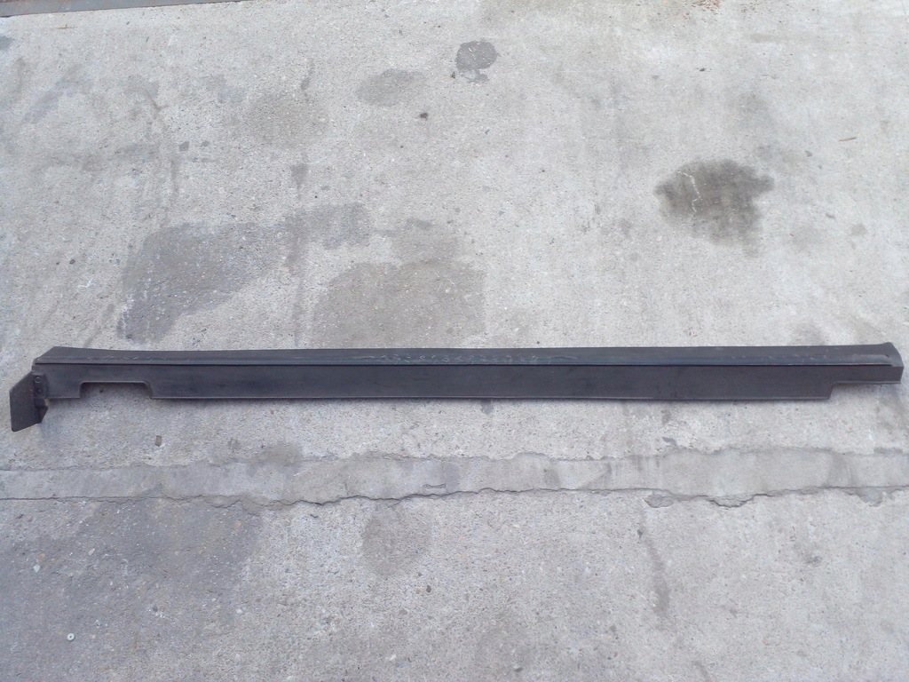 фото №1, Молдинг порог правая hyundai santa fe iv 18-