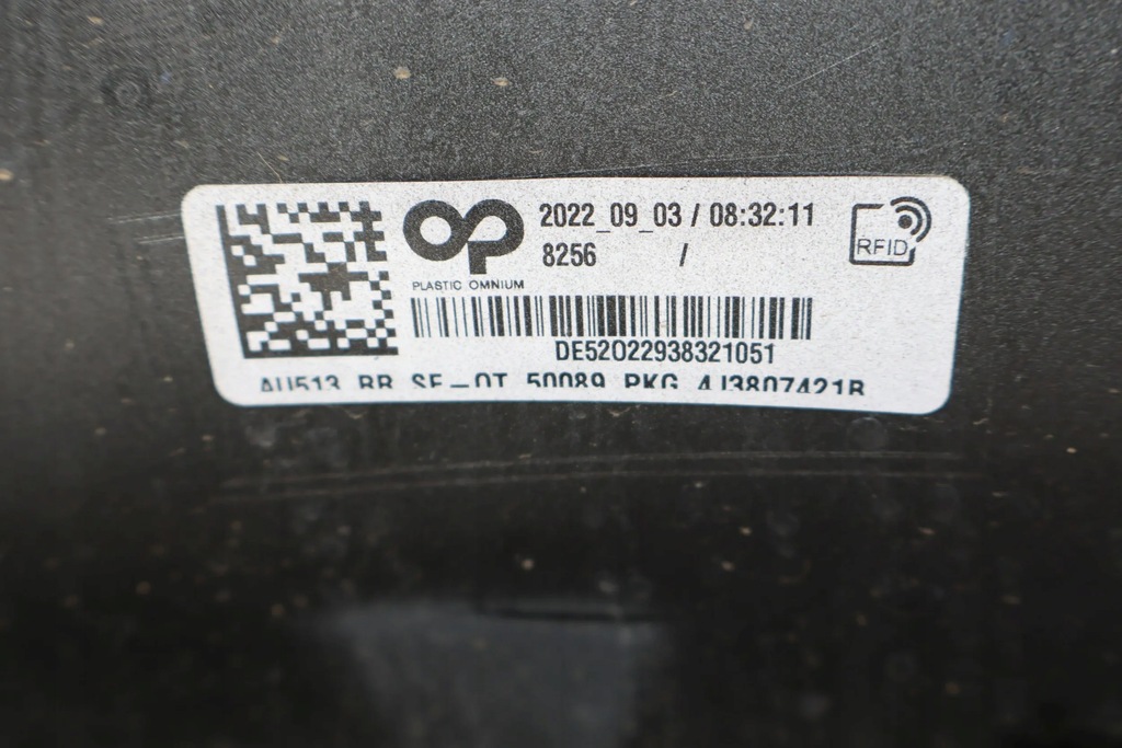 фото №13, Audi e-tron gt 4j3 бампер задня повний org