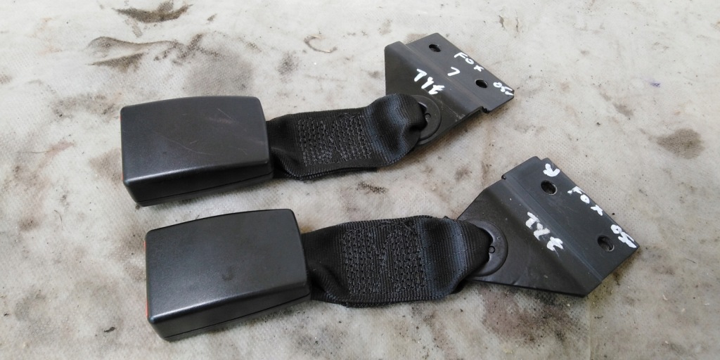 фото №1, Vw fox клипса поперечина задняя europa 05r orygina