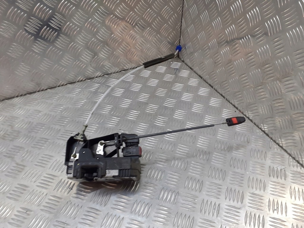 фото №1, Замок дверь правый перед opel zafira a 24444016ey