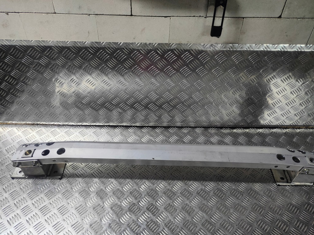 фото №1, Lexus lc lc500 lc500h балка заднього бампера зона права ліва