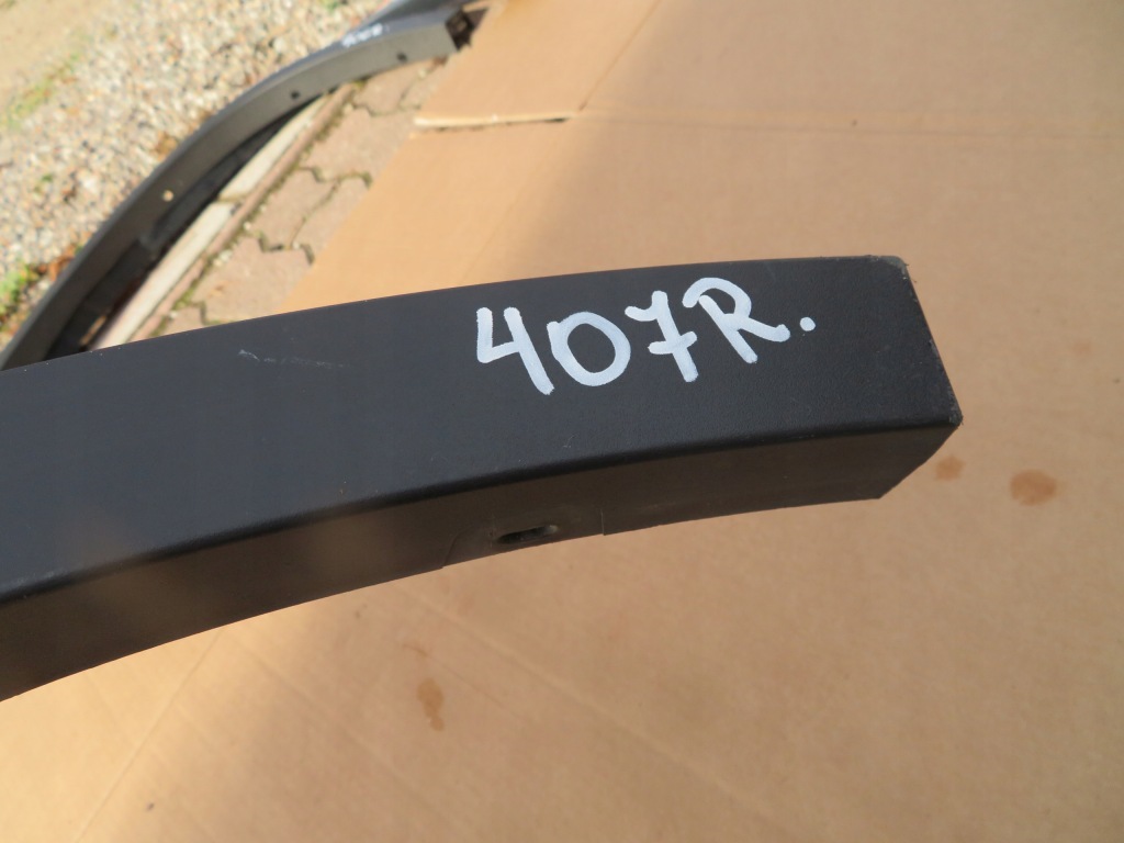 фото №15, Bmw x1 f48 молдинг na крила правий задня 51777332340