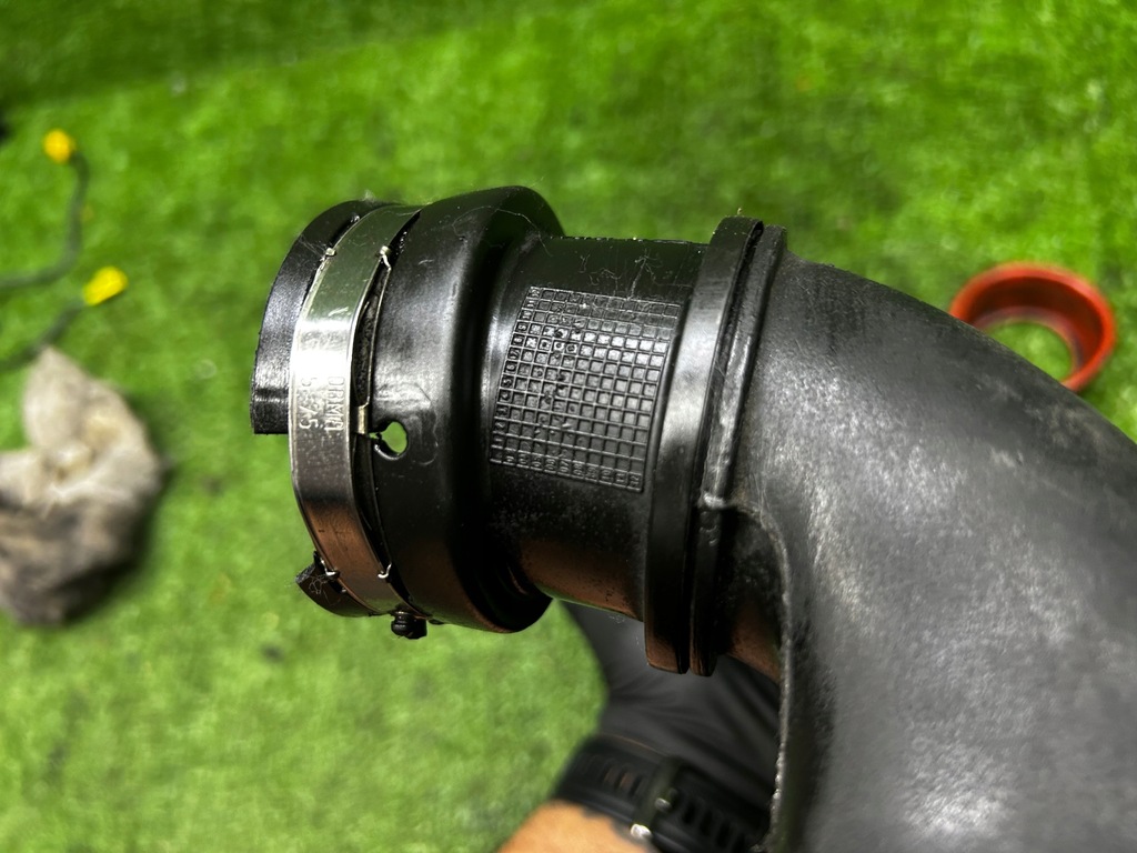 фото №9, Расходомер воздухозаборник воздуха mercedes 3.0 cdi v6 a6420943497