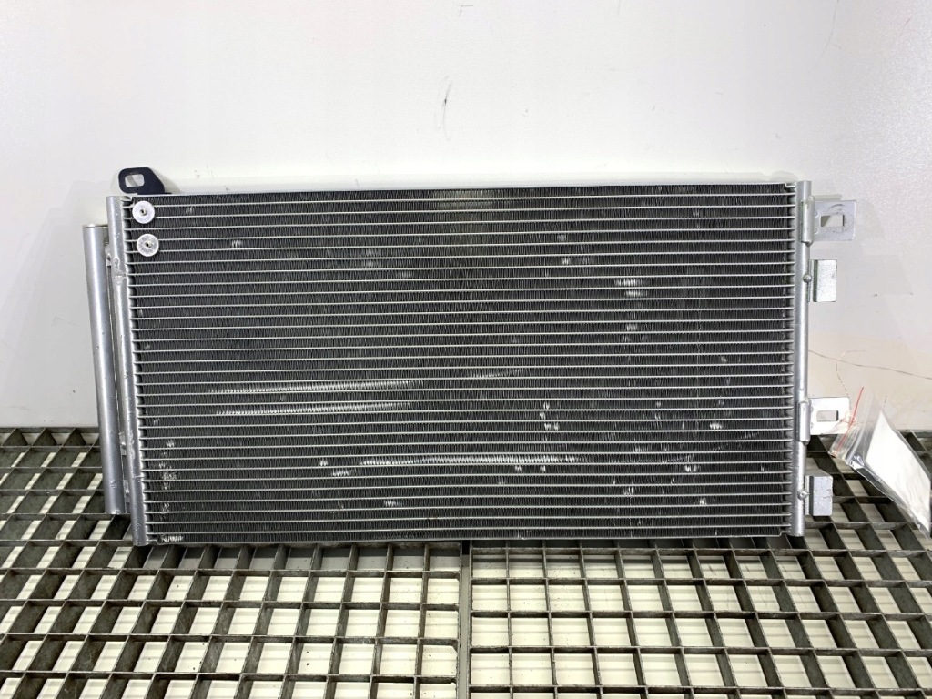 Купити Радіатор кондиціонера mini r50 r53 1.6 116km 01-06