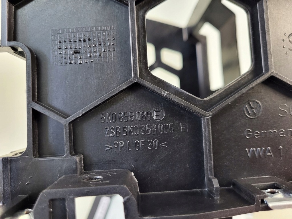 фото №15, Vw golf vi lift радіо екран монітор дисплей рамка штекер